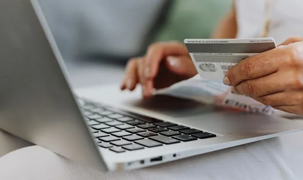 POMEMBNO: Spletne trgovine in novosti